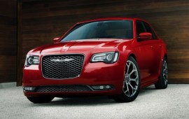 Chrysler 300 Revamped, Gains New 8-Speed Auto Gearbox, SRT Variant Axed