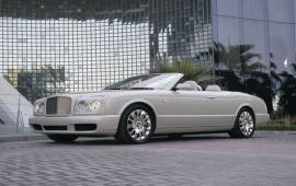 Bentley Azure Cabrio 6.8