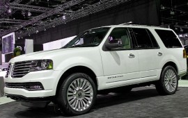 Lincoln has announced prices for its new Navigator model