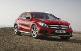 2015 Mercedes-Benz GLA UK-Version