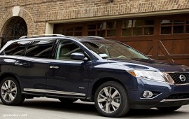 2014 Nissan Pathfinder Hybrid