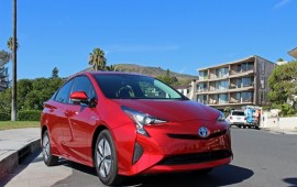 All-wheel drive Toyota Prius likely not US-bound