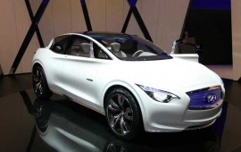 Infiniti Q30 for young drivers