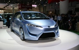 Toyota FCV Concept