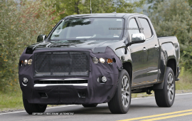 GMC preps upscale Canyon Denali, spy photos show