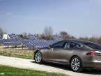 2015 Tesla Model S 70D