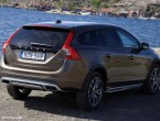 2016 Volvo V60 Cross Country 