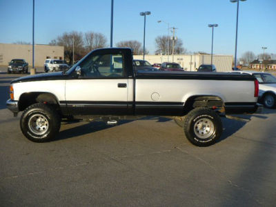 1993 Chevrolet 1500  FT BED