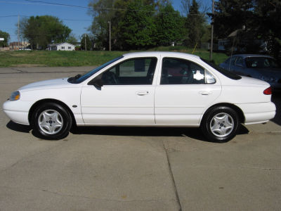 2000 Ford Contour  SE