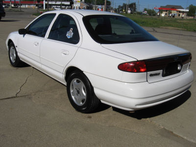 2000 Ford Contour  SE