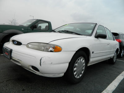 1996 Ford Contour  GL