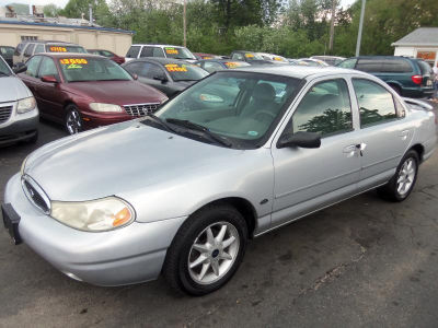 1999 Ford Contour  SE