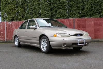 1995 Ford Contour  SE