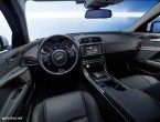 Jaguar XE-2016