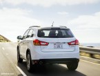 Mitsubishi Outlander Sport - 2016