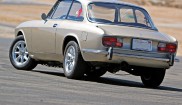 Alfa Romeo GTV 2000