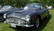 Aston Martin DB4