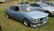 BMW 733