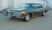 Buick Wildcat 4dr