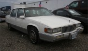 Cadillac Fleetwood 75 4dr sedan