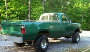 Dodge Power Wagon D-200