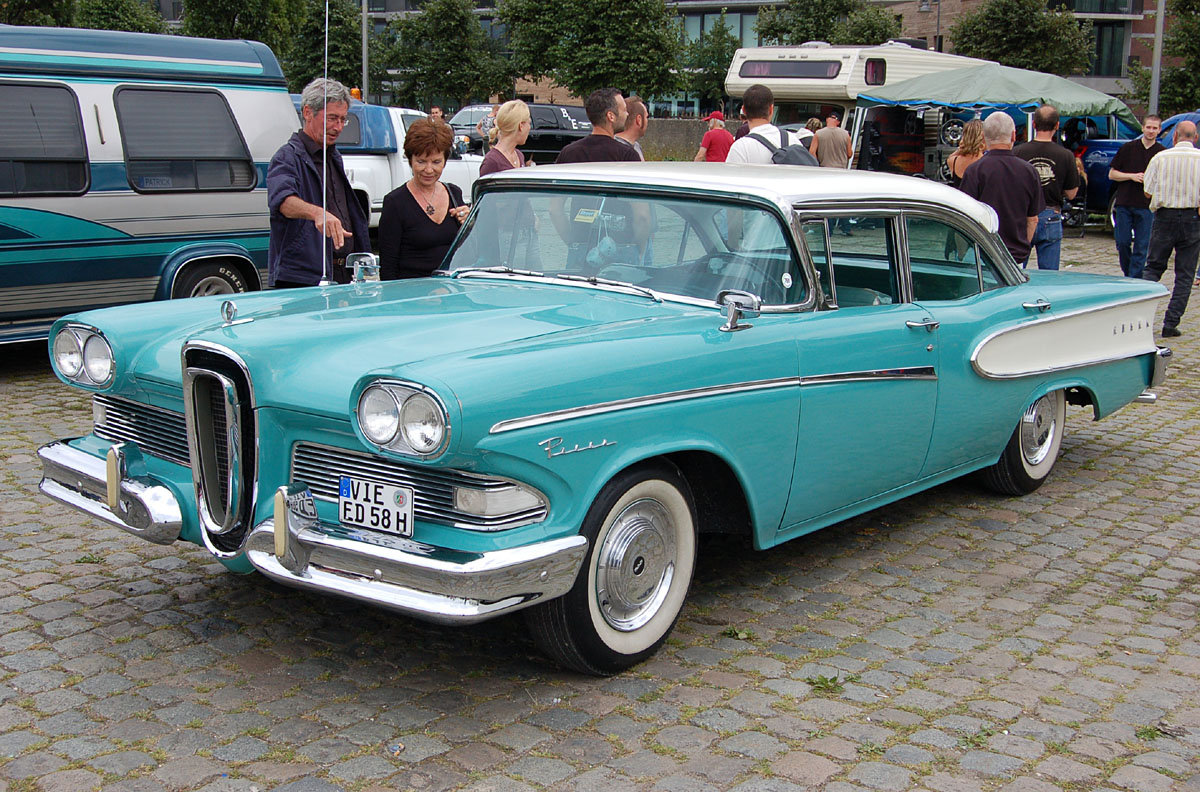 Edsel Pacer 4dr HT