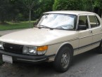 SAAB 900