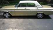 Ford Fairlane sedan