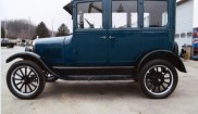 Ford Model T sedan