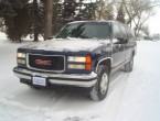 GMC 1500 Suburban SLE