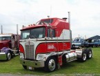 Kenworth K-100