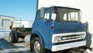 International Harvester 1700 tilt cab