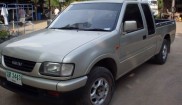 Isuzu SLX