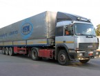 Iveco AD410T44W10X8