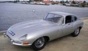 Jaguar E-Type FHC