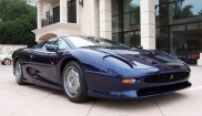 Jaguar XJ220