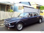 Jaguar XJ6 32