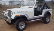 Jeep CJ-7 Laredo