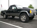 Jeep Comanche Laredo pickup