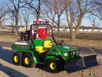 John Deere Gator 6x4