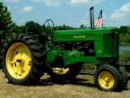 John Deere Model 60