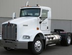 Kenworth T-800 B