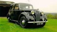 Lanchester LD10 saloon