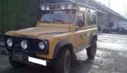 Land Rover Defender 25TDi