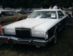 Lincoln Continental mk V Bill Blass edition