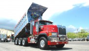 Mack CL700