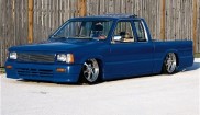 Mazda B2000