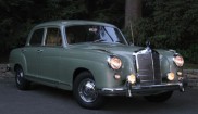 Mercedes-Benz 219