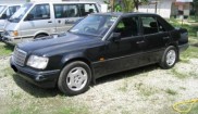 Mercedes-Benz 230E