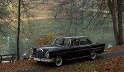 Mercedes-Benz 2508